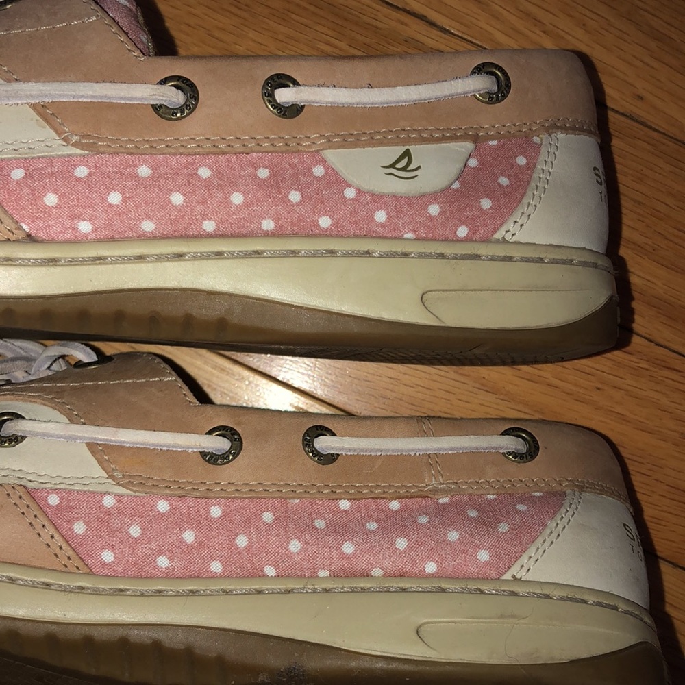 Sperry Top-Siders Pink pattern with white Polka Dots on Tan Leather - Picture 4 of 10